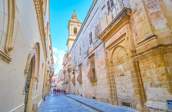 Mdina Malta Junio 2018 Las Altas Murallas Los Edificios Medievales — Foto de Stock