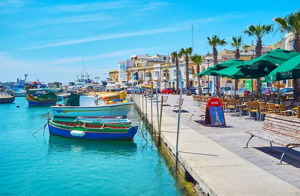 Marsaxlokk Malta Junio 2018 Paseo Marítimo Abre Vista Sobre Línea — Foto de Stock