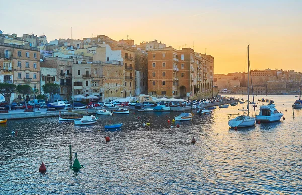 Naplemente Legjobb Idő Hogy Élvezze Szépségét Középkori Senglea Város Parti — Stock Fotó