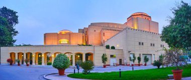 Opera Binası, Ulusal Kültür Merkezi Gezira Adası ve Kahire, Mısır önemli modern yerlerinden biridir.