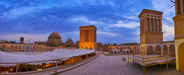 Yazd Iran Ekim 2017 Panorama Tehraniha Fahadan Çatı Ile Dekore — Stok fotoğraf