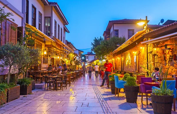 Antalya Turkey May 2017 Old Town Boasts Different Restaurants Cafes — Stock Photo, Image