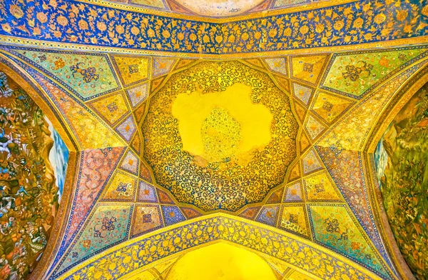 Isfahan Iran Ottobre 2017 Soffitti Pareti Riccamente Decorate Della Sala — Foto Stock