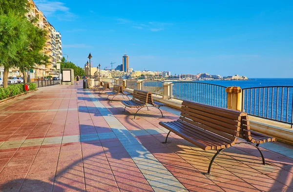 Den Moderna Strandpromenaden Sliema Den Perfekta Platsen För Morgon Jogging — Stockfoto