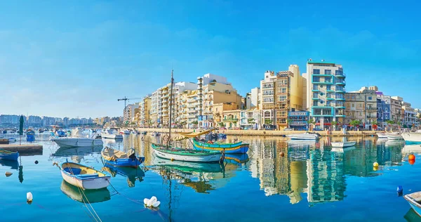 Julians Malta Июня 2018 Года Панорама Городского Побережья Залива Спинола — стоковое фото
