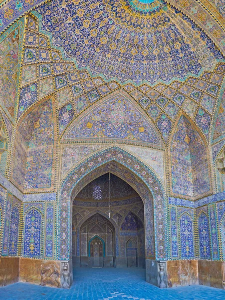 Isfahan Iran October 2017 Ornate Portal Seyed Mosque Leading Prayer — Stock Photo, Image