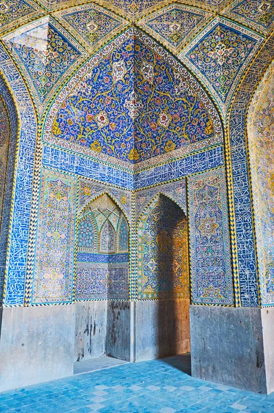 Isfahan Iran Oktober 2017 Gebetsraum Mit Perisan Mustern Aus Glasierten — Stockfoto