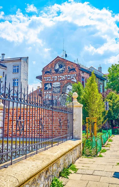 Krakow Polonia Giugno 2018 Passeggiata Lungo Kazimierz Vecchio Quartiere Ebraico — Foto Stock