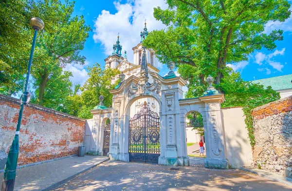 Beautiful Entrance Gates Michael Stanislaus Church Surrounded Garden Krakow Poland — Stock Photo, Image