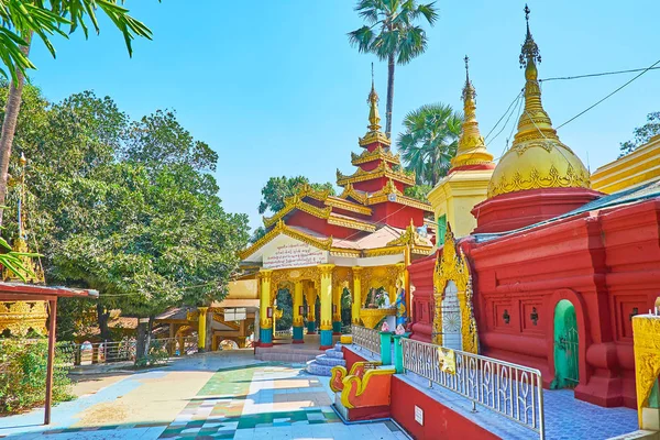 Bago Myanmar February 2018 Walk Main Stupa Shwe Lay Pagoda — Stock Photo, Image