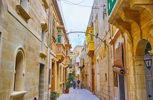 Bludiště úzkých uliček, Rabat, Malta — Stock fotografie