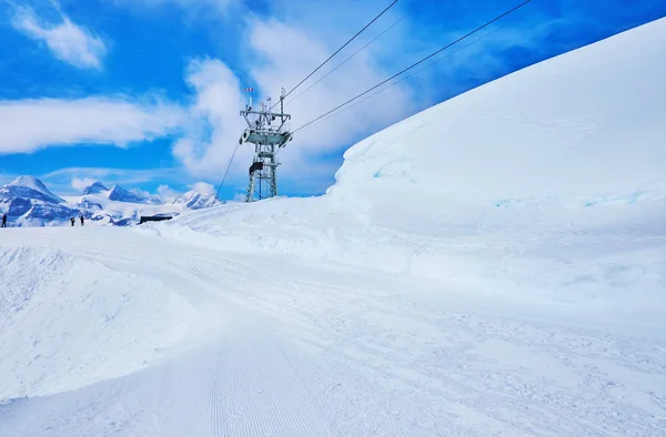 Skidspår på Krippenstein montera, Dachstein-massivet, Obertraun, A — Stockfoto