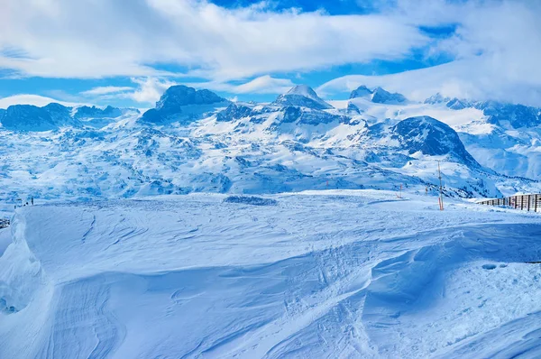 Idyllische karakter van de Noordelijke Kalkalpen, Dachstein-Krippenstei — Stockfoto