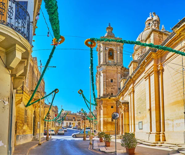 Decorazioni festive a Siggiewi, Malta — Foto Stock