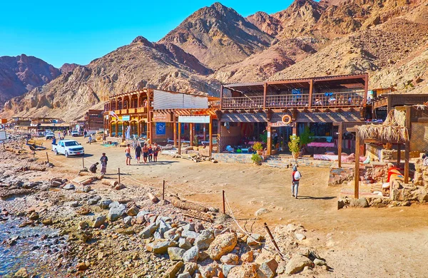 Visita en Blue Hole snorkeling spot, Dahab, Sinaí, Egipto —  Fotos de Stock