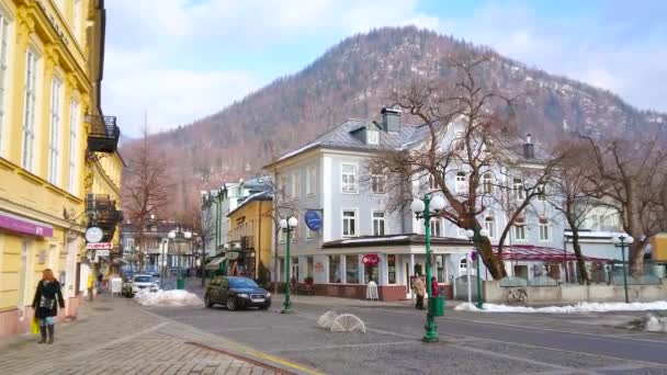 Μπαντ Ισλ Αυστρία Φεβρουαρίου 2019 Ψηλό Βουνό Πίσω Από Ιστορικό — Αρχείο Βίντεο