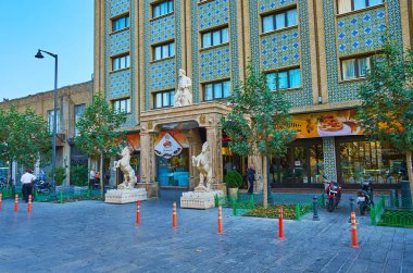 Bir otele giriş, Tahran, Iran
