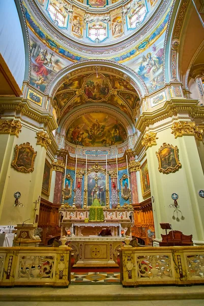 L'autel de l'église St Publius, Floriana, Malte — Photo