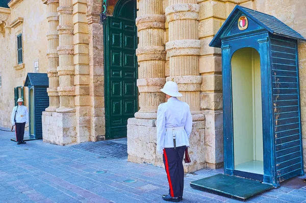Guardia de honor en servicio, La Valeta, Malta — Foto de Stock