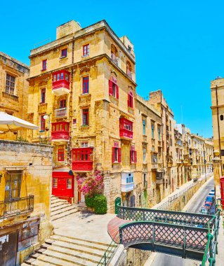 Victoria Gate, Valletta, Malta için küçük köprü