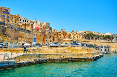 Valletta 'nın taş kıyısı, Malta