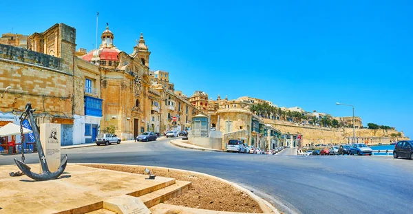 Pobřežní promenáda ve Vallettě, Malta — Stock fotografie