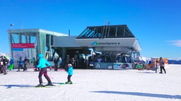 Zell See Austria February 2019 Para Olahragawan Stasiun Atas Mobil — Stok Video