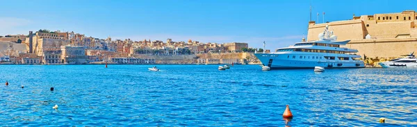 Panorama de La Valeta Gran Puerto, Malta — Foto de Stock
