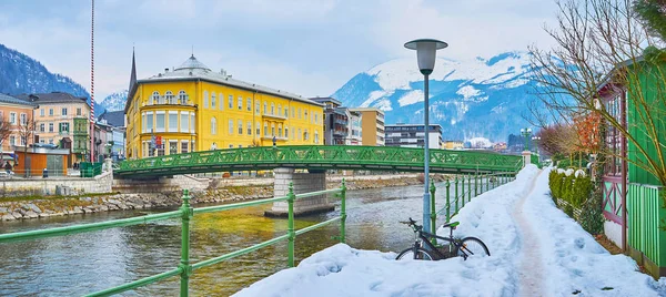 The snowy cityscape of Bad Ischl, Salzkammergut, Austria — Stock Photo, Image
