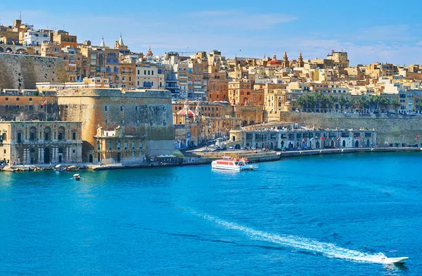 Valletta Ferry, Malta — Stockfoto