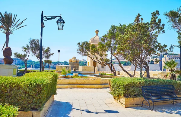 Visit Gardjola Gardens, Senglea, Malta — Stock Photo, Image