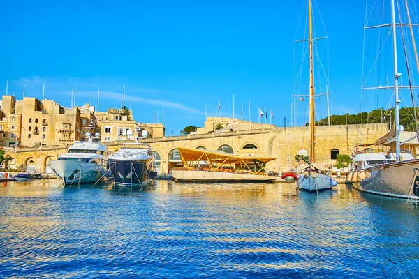 Den gamla hamnen, Birgu, Malta — Stockfoto
