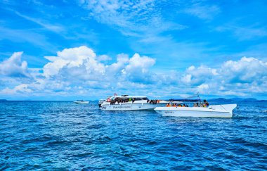 Şnorkel turu, Koh Khai Adaları, Phuket, Th sürat tekneleri