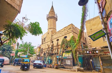 Arif Paşa Camii'nin harap duvarı, Kahire, Mısır