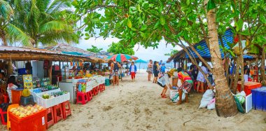 Khai Nok adası gıda mahkeme Panoraması, Phuket, Tayland