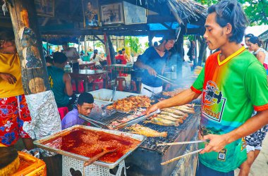 Khai Nok adası deniz ürünleri kafeleri, Phuket, Tayland