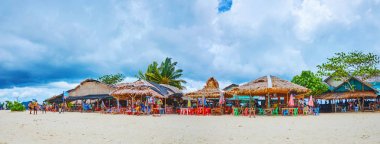 Khai Nai adasında turist salonu, Phuket, Tayland