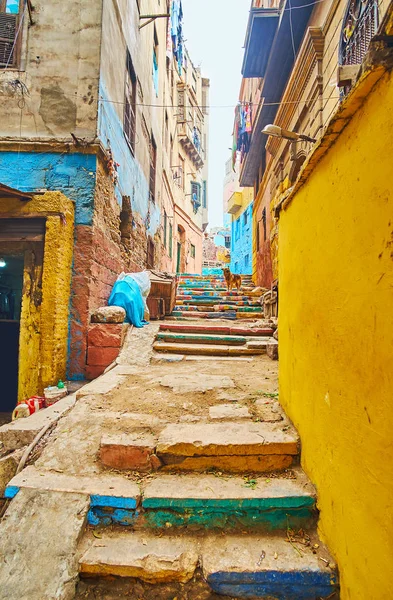 The narrow hilly backstreet, Cairo, Egypt — Stock Photo, Image