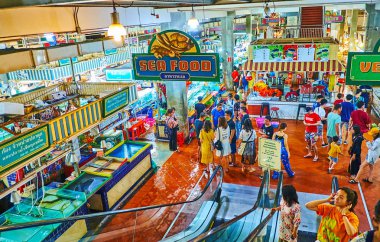 Banzaan Fresh Market salonunda, Patong, Phuket, Tayland