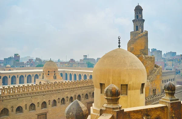 The spiral minaret of Ibn Tulun mosque, Cairo, Egypt — Stock Photo, Image