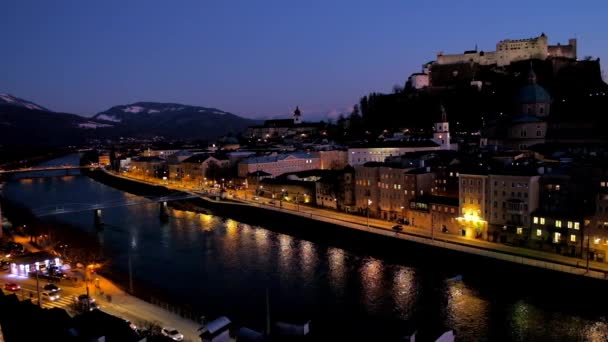 Twilight Sky Old Town Salzburg View Dark Waters Salzach River — Stock Video