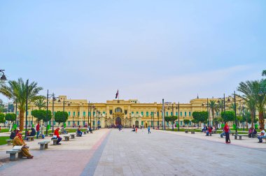 El-Gomhoreya meydanında rahatlayın, Kahire, Mısır 