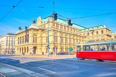 Viyana Devlet Operası, Avusturya 'da trafik