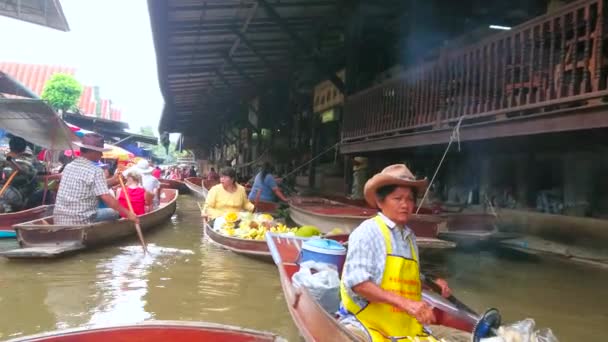 Damnoen Saduak Thaiföld Május 2019 Hogy Néhány Bevásárló Kiválasztásában Élelmiszerek — Stock videók