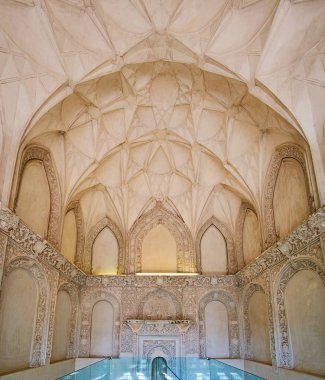 Borujerdi Tarihi Evi'nin süslü odası, Keşan, İran