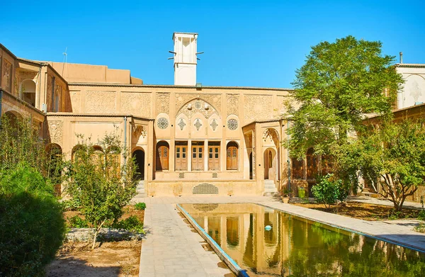 Visite Borujerdi Historical House, Kashan, Irão — Fotografia de Stock