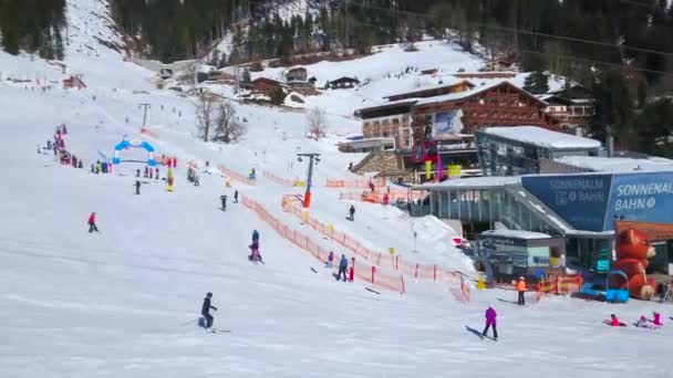 Zell See Austria Febrero 2019 Disfrute Del Viaje Teleférico Schmittenhohe — Vídeos de Stock