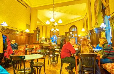 Viennesse café'de akşam, Avusturya