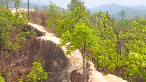 Explore Pai Canyon Kong Lan Com Sua Paisagem Única Caminhos — Vídeo de Stock