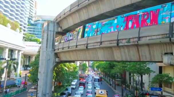 Bangkok Thailand April 2019 Den Upptagna Trafiken Ratchaprasong Junction Bilar — Stockvideo
